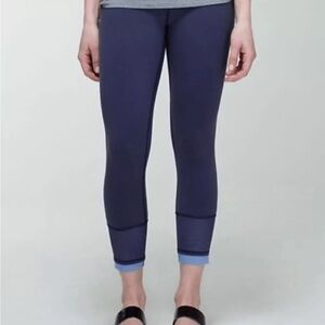 Lululemon Find Your Flow Crop Blue Size 4